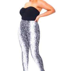 Two pack Plus Snakeskin Leggings